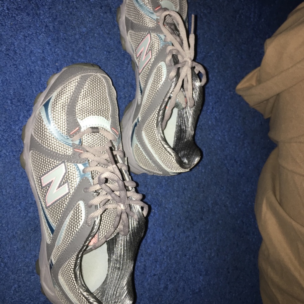 Tennis Shoes